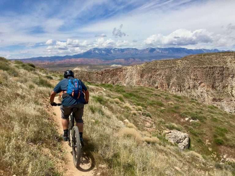 Mountain Bike Pack Essentials: What to carry on the trail