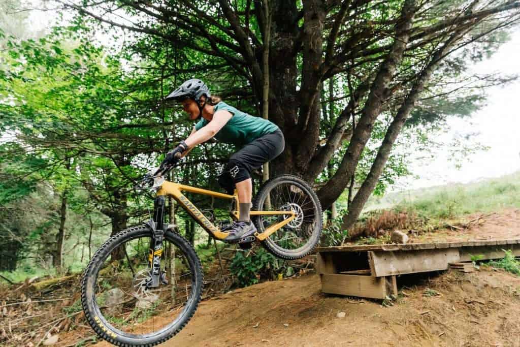 Find the best tips on how to buy a mountain bike including what questions to ask yourself, how to choose a wheel size, where to shop, & more!