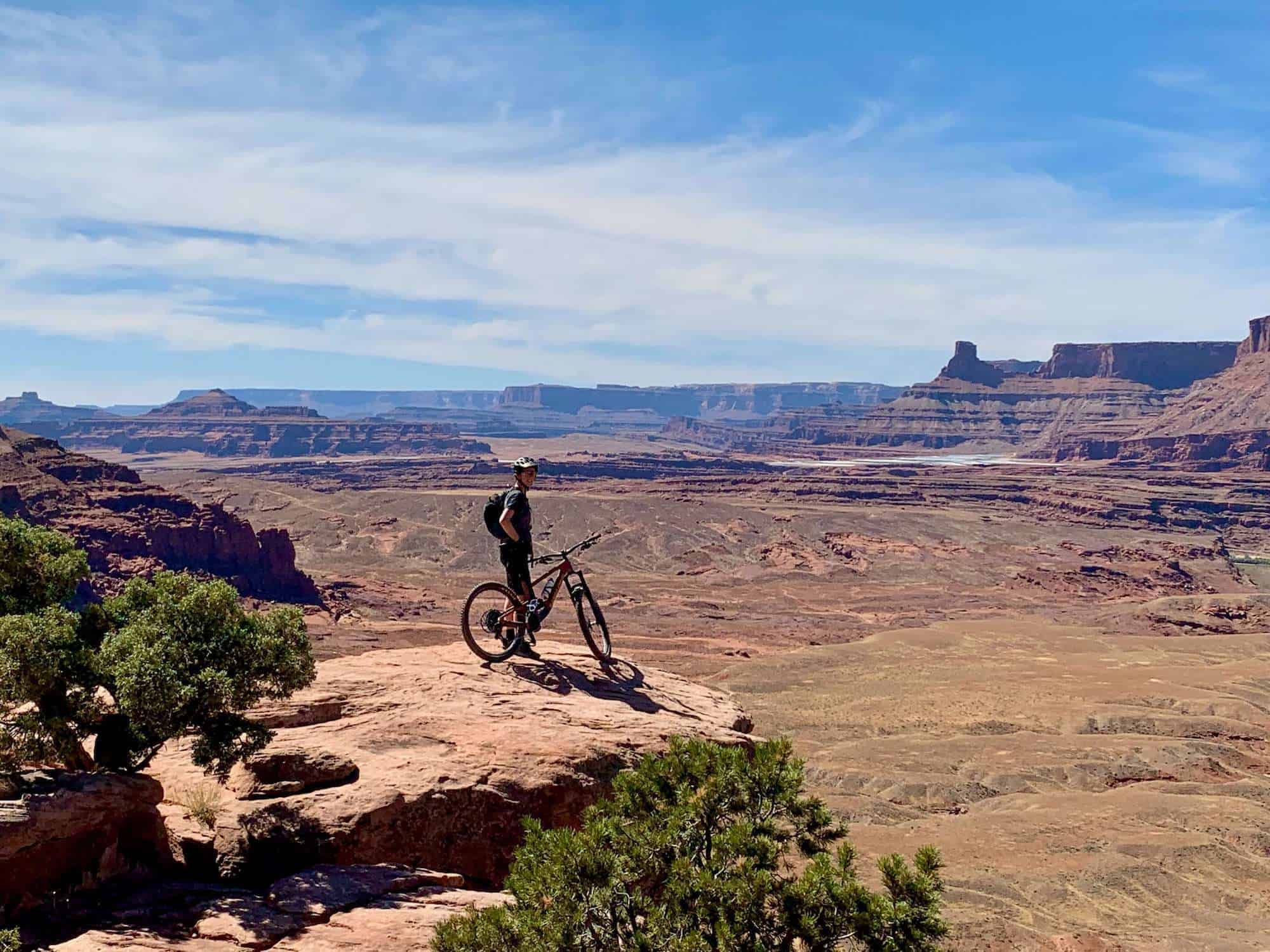 A Complete Guide to Mountain Biking in Moab, Utah