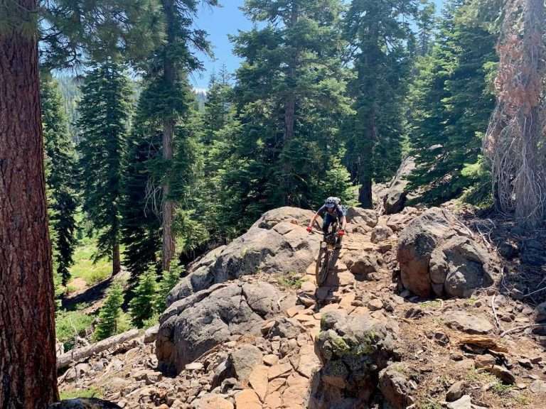 A Complete List Of Downhill Mountain Bike Parks in the US [2023]