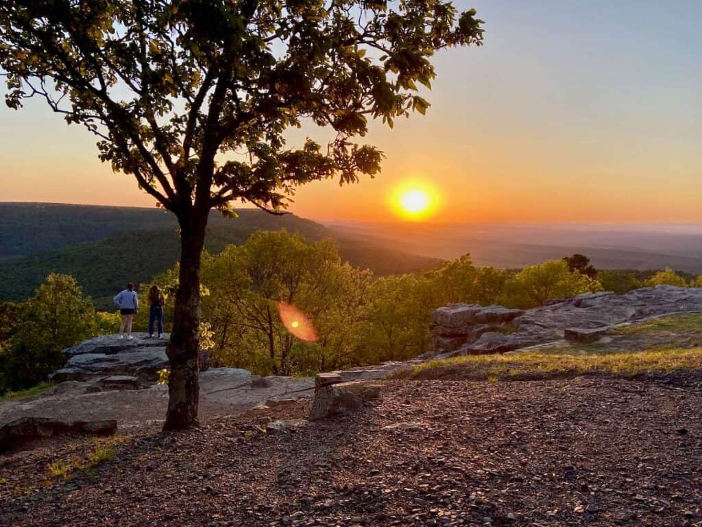 Beautiful sunset over mountain ridges on top of Mt. Nebo State Park in Arkansas